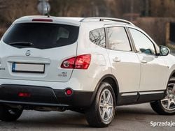 Biały Używany 2008 Nissan Qashqai +2 Tekna SUV | 28 900 zł (Drogi)