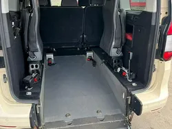 Kremowy Używany 2022 VW Caddy Minivan | 150 000 zł
