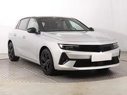 Srebrny Używany 2023 Opel Astra Hatchback | 85 999 zł