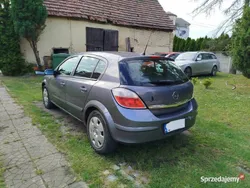 Szary Używany 2005 Opel Astra Hatchback | 3950 zł (Super Cena)