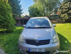 Używany 2003 Toyota Corolla Verso Minivan | 3000 zł