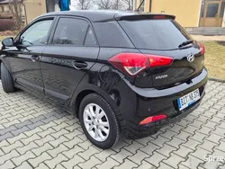 Czarny Używany 2016 Hyundai i20 Hatchback | 32 900 zł (Uczciwa cena)