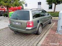 Zielony Używany 2003 VW Passat Kombi | 4000 zł (Uczciwa cena)