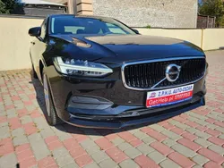 Czarny Używany 2018 Volvo S90 Momentum Sedan/Limuzyna | 83 900 zł (Uczciwa cena)