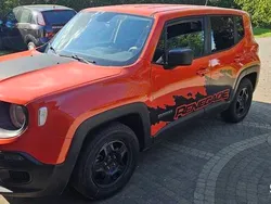 Pomarańczowy Używany 2016 Jeep Renegade Sport SUV | 54 900 zł (Dość drogi)