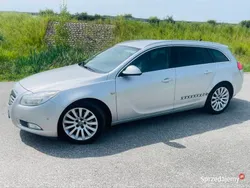 Srebrny Używany 2011 Opel Insignia Kombi | 13 999 zł (Uczciwa cena)