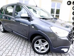 Szary Używany 2018 Dacia Lodgy Minivan | 39 499 zł (Dość drogi)