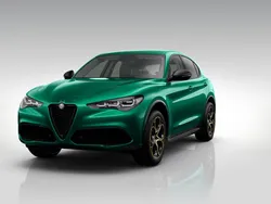 Lakier specjalny zielony montreal green Nowe 2025 Alfa Romeo Stelvio SUV | 257 644 zł