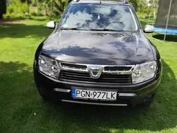 Czarny Używany 2012 Dacia Duster SUV | 28 800 zł (Uczciwa cena)