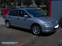 Srebrny (metalik) Używany 2001 Honda Civic Hatchback | 17 900 zł