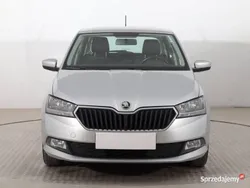 Srebrny Używany 2019 Skoda Fabia Hatchback | 30 999 zł (Uczciwa cena)