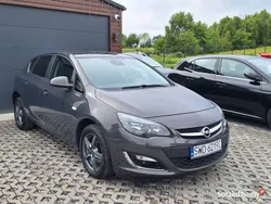 Używany 2013 Opel Astra Hatchback | 31 900 zł (Uczciwa cena)