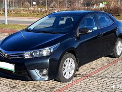 Czarny Używany 2015 Toyota Corolla Sedan/Limuzyna | 35 900 zł (Dobra cena)