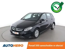 Czarny (metalik) Używany 2017 Mercedes B160 Minivan | 49 200 zł