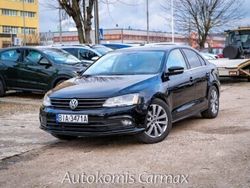 Czarny Używany 2016 VW Jetta Sedan/Limuzyna | 37 000 zł