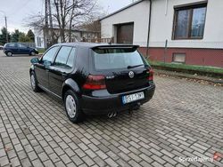 Czarny Używany 1998 VW Golf IV Sedan/Limuzyna | 1100 zł