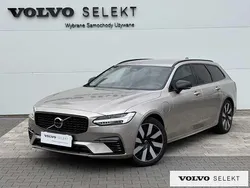 Szary Używany 2025 Volvo V90 Kombi | 259 900 zł (Uczciwa cena)