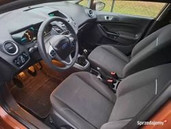 Brązowy Używany 2015 Ford Fiesta Hatchback | 26 999 zł (Uczciwa cena)