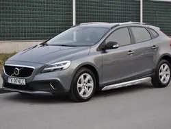 Szary Używany 2019 Volvo V40 CC Kombi | 59 900 zł
