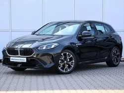 Czarny szafir metalizowany Używany 2024 BMW 118 Shadowline Hatchback | 134 900 zł (Drogi)