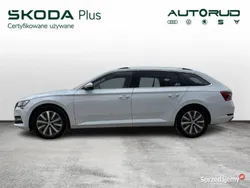Biały Używany 2023 Skoda Superb Style Kombi | 159 900 zł