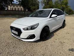 Biały Używany 2020 Hyundai i30 Kombi | 52 900 zł (Uczciwa cena)