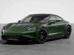 Oak green metallic neo Nowe 2024 Porsche Taycan 4S Sedan/Limuzyna | 740 900 zł