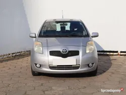 Srebrny Używany 2007 Toyota Yaris Hatchback | 14 999 zł (Uczciwa cena)