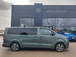 Zielony Używany 2025 Peugeot Traveller Business-Line Minivan | 210 000 zł