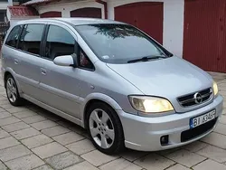 Srebrny Używany 2004 Opel Zafira OPC Minivan | 6000 zł