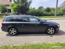 Szary Używany 2013 Volvo V70 Kombi | 32 000 zł (Uczciwa cena)