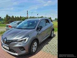Szary Używany 2021 Renault Captur SUV | 63 999 zł (Uczciwa cena)
