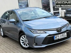 Niebieski jasny (metalik) Używany 2022 Toyota Corolla Comfort Sedan/Limuzyna | 66 900 zł (Dobra cena)