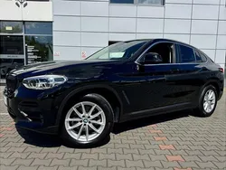 Czarny Używany 2021 BMW X4 Advantage SUV | 159 000 zł (Super Cena)