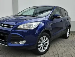 Niebieski Używany 2016 Ford Kuga SUV | 62 456 zł (Uczciwa cena)