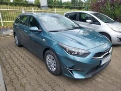 Niebieski Używany 2022 Kia Ceed 2 Kombi | 86 500 zł (Uczciwa cena)