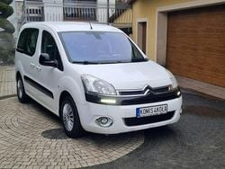 Biały (metalik) Używany 2012 Citroën Berlingo Minivan | 24 900 zł (Dobra cena)