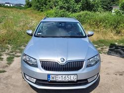 Srebrny Używany 2015 Skoda Octavia Kombi | 26 000 zł (Uczciwa cena)