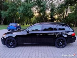 Czarny Używany 2007 BMW 525 Kombi | 25 600 zł (Uczciwa cena)