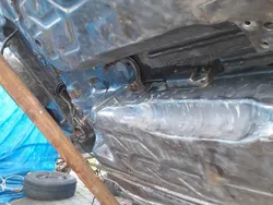 Srebrny Używany 1992 Mercedes E250 Sedan/Limuzyna | 5800 zł