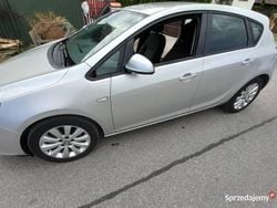 Używany 2010 Opel Astra | 15 500 zł (Dość drogi)