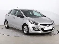 Srebrny Używany 2013 Hyundai i30 Hatchback | 29 499 zł (Uczciwa cena)