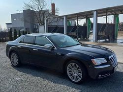Granatowy Używany 2012 Chrysler 300C Sedan/Limuzyna | 56 500 zł (Dość drogi)