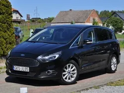 Czarny Używany 2018 Ford S-MAX Titanium Minivan | 57 900 zł (Dobra cena)