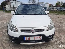 Biały Używany 2010 Fiat Sedici SUV | 18 500 zł (Uczciwa cena)