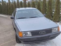 Niebieski Używany 1983 Audi 100 Sedan/Limuzyna | 15 990 zł