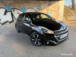 Czarny Używany 2019 Peugeot 208 Hatchback | 33 499 zł (Dobra cena)