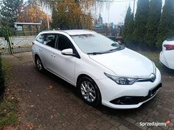 Biały Używany 2018 Toyota Auris Kombi | 55 000 zł (Uczciwa cena)