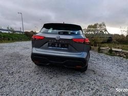 Szary (metalik) Używany 2022 Nissan Qashqai SUV | 89 900 zł (Dobra cena)