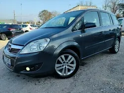 Szary Używany 2009 Opel Zafira Minivan | 11 900 zł (Uczciwa cena)